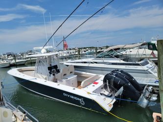 35' Spectre 2018 Yacht For Sale